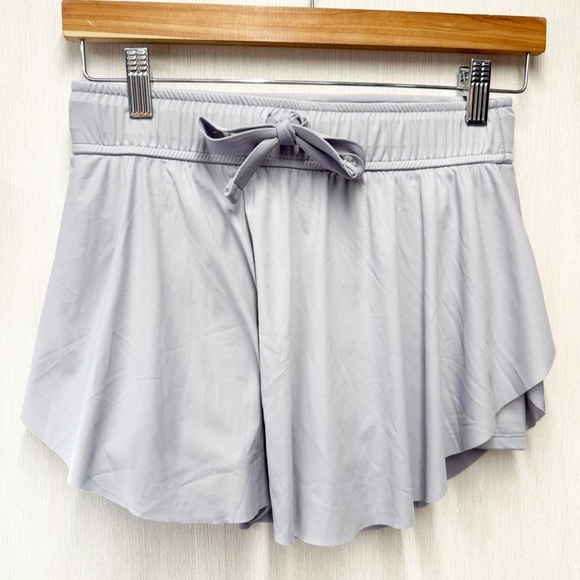 NWOT Zenana Gray Ruffle Tennis Skirt, Size Small - Picture 2 of 10